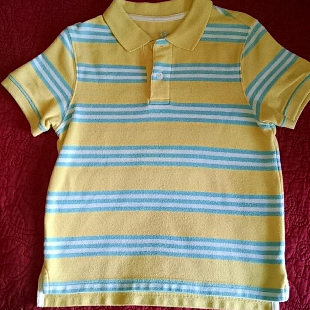 5/$25 Boys polo style shirt, size 6